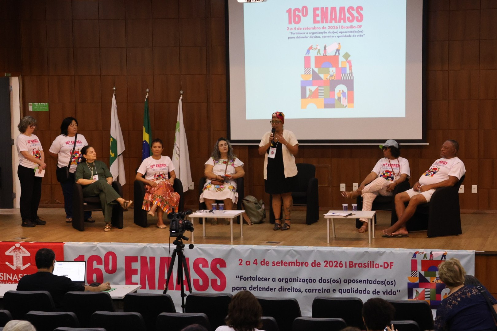 16º ENAASS inicia seus trabalhos com debates sobre conjuntura política, envelhecimento, saúde e qualidade de vida